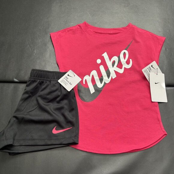 NWT Nike Glitter Athletic Set Girls Size 6 - Picture 1 of 4